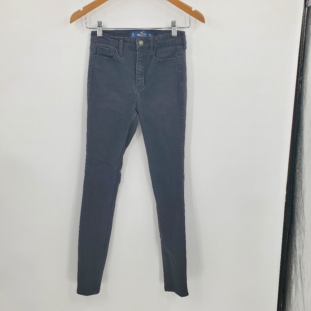 ♧♧ Hollister Black High-Rise Super Skinny Jeans Size 0R